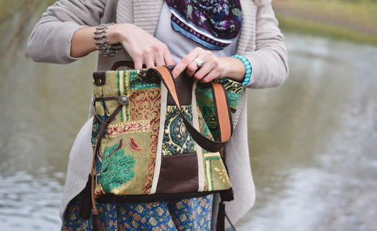 How to Accessorize Handbags with Different Outfits - preneLOVE®
