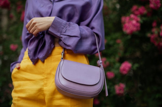 How to Match Bag Color with an Outfit - preneLOVE®
