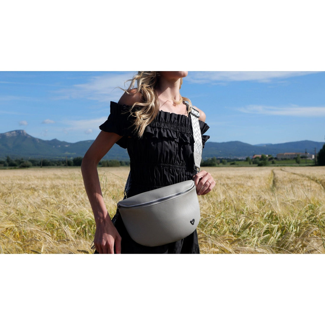 How to Style a Women's Crossbody Leather Bag: 10 Outfit Ideas - preneLOVE®