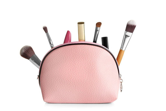 What to Put in a Cosmetic Bag - preneLOVE®