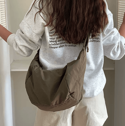 Cana Crescent Crossbody preneLOVE®
