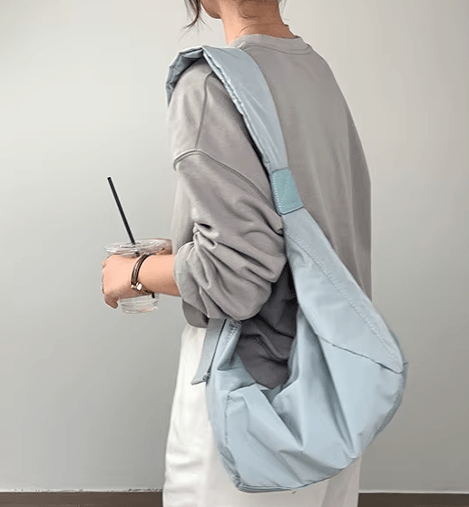 Cana Crescent Crossbody preneLOVE®