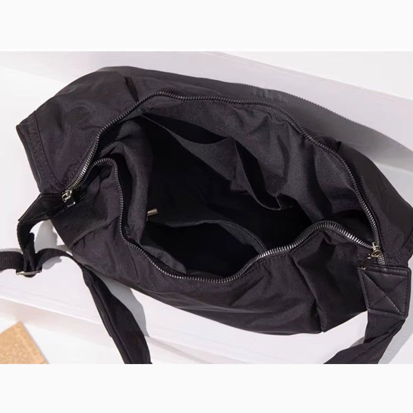 NEW: Cana Crescent Crossbody - Black preneLOVE®