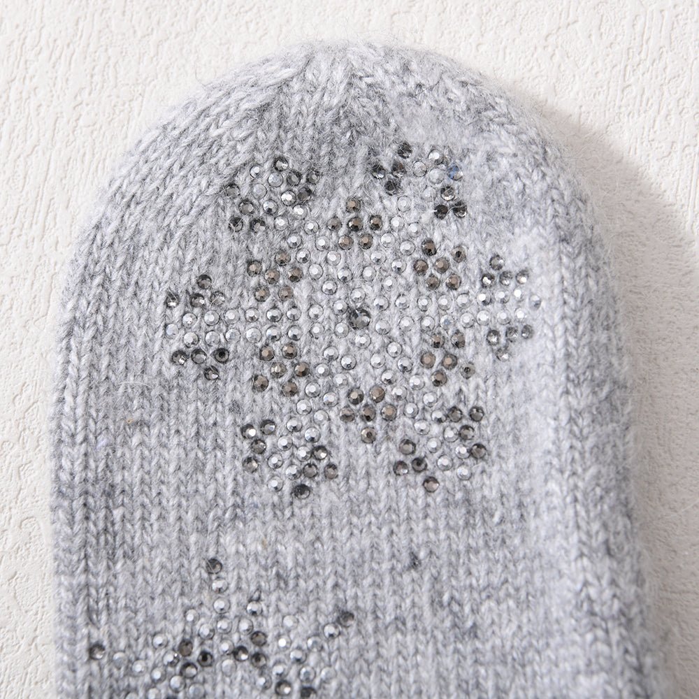 Olivia Snowflake Crystal Mitten PNYC