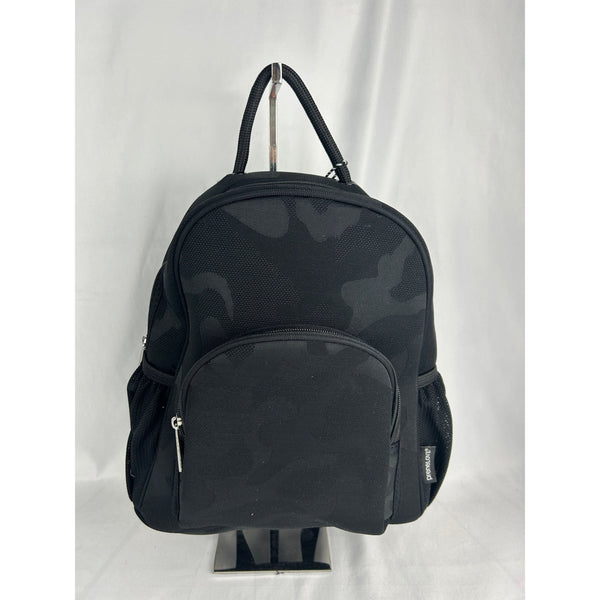 IMPERFECT: Revelstoke Backpack -Creasing along bottom and/or sides of bag. preneLOVE®